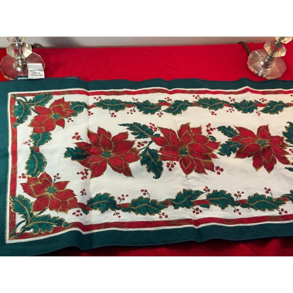 Vintage Christmas Poinsettia Cotton Table Runner Red Green White 50x15 Holiday